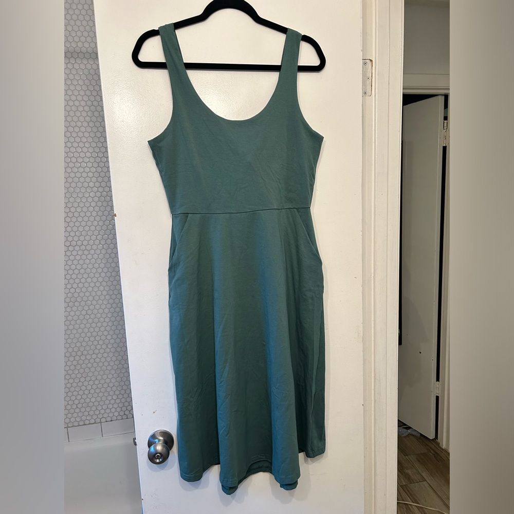 Pact Organic Fit & Flare Tie-Back Dress